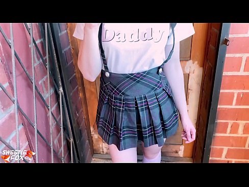 ❤️ ʻO ke kaikamahine kula e ʻū hohonu i kāna dick a hoʻopaʻa ʻia ma mua o nā papa. ☑ Porno fb ma haw.novoporn.ru ❌️❤